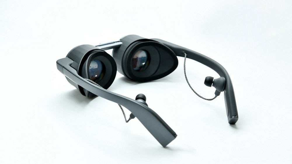 Panasonic UHD VR Glasses: A Super Slim Form Factor
