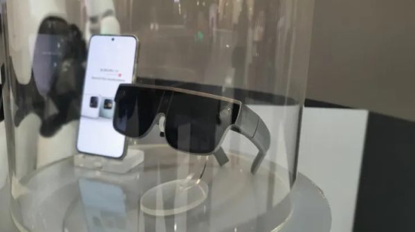 Xiaomi AR Glass Discovery Edition at Mobile World Congress 2023