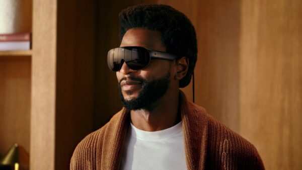 Meta VR Glasses 100-gram headset with tethered compute puck, unveiled at Connect 2026