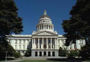 Newsom Vetoes California Bill Requiring Recording Lights on Smart Glasses AR Headsets